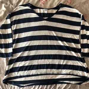 💎3/20-Elbow Sleeve T-shirt - Charming Charlie’s